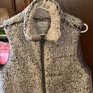 Thread & Supply Sherpa vest